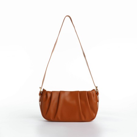 Bag Cross-Bodi with a zipper, the color is red