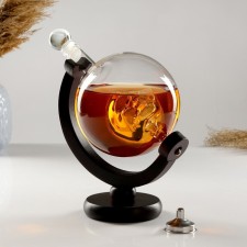 Snoof Skull, on a stand, 800 ml, 18 x 12.5 x 19 cm