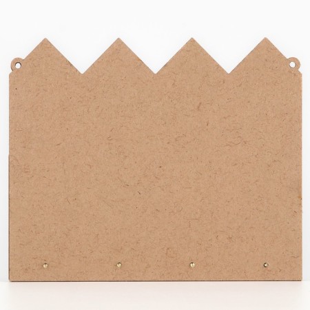 The keywood is wall -mounted "Rules at home."-5