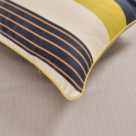 Sofi de Marko Batist, size 230x250 cm, 160x220 cm - 2 pcs, 50x70 cm - 2 pcs, 70x70 cm - 2 pcs-8