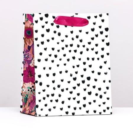 Gift package "Dalmatian", 18 x 22.3 x 10 cm