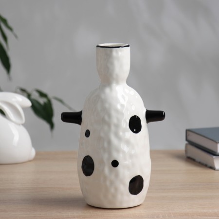 VAZ Coramics Table "Picasso" (manual painting) doll, 23.5x8.5 cm, black and white