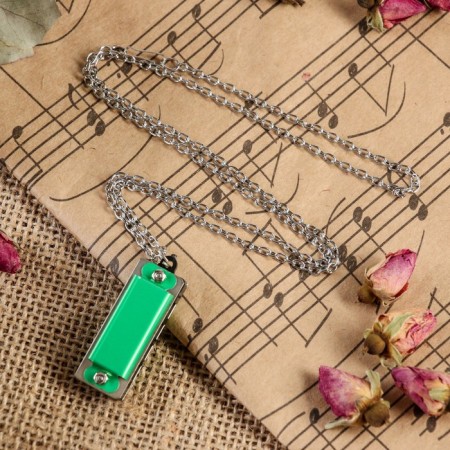 Music Life 4 Harly Harly, 8 tones, 3.5x1.5x1cm, chain 28cm, green-2