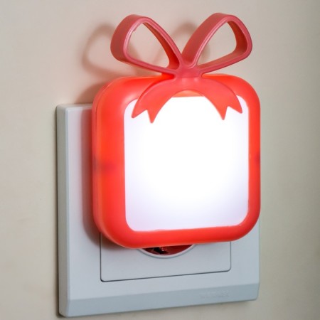 Nightmare "Gift" 4xled pink 6.5x5x9 cm Risalux-2