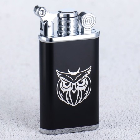 Gas lighter "Owl", 3.5 x 7 cm. See.-1