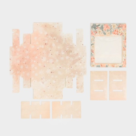 Box for 9 sweets with cells “stylish pink” 14.5 x 14.5 x 3.5 cm, New Year-6