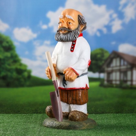 Garden figure "Grandfather with a shovel" 61x28x26cm-1