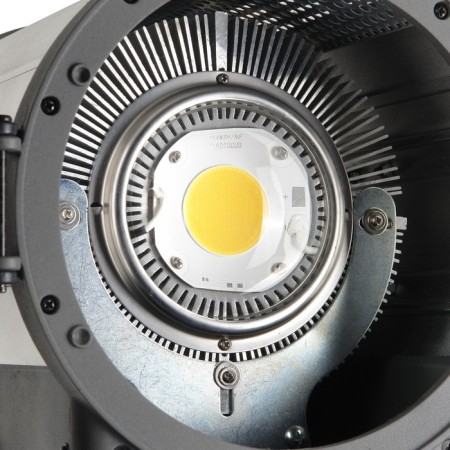 Studios Light Greenbean Fresnel 300 LED X3 DMX-4