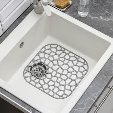 Grate in the sink 