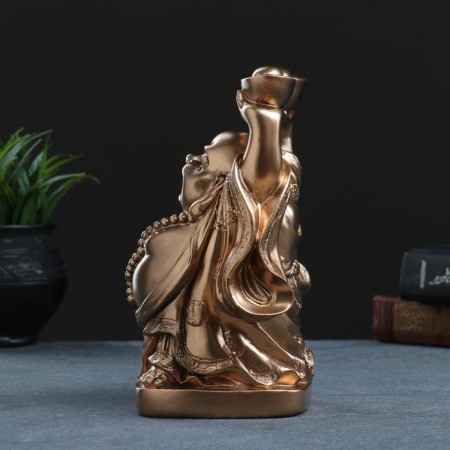 Figure "Hote with bowls" bronze, 10x15x21cm-1