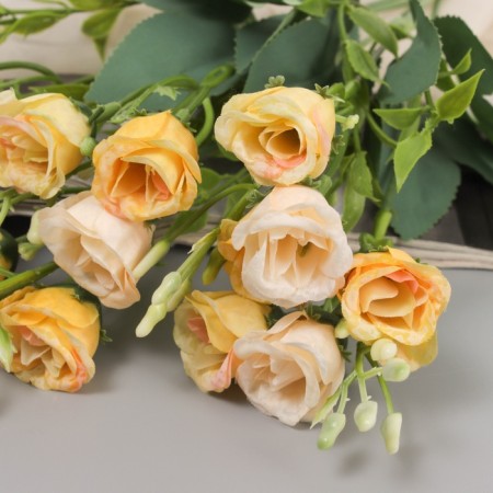 Bouquet "Rosa Knight Galant" 25 cm, mix-1