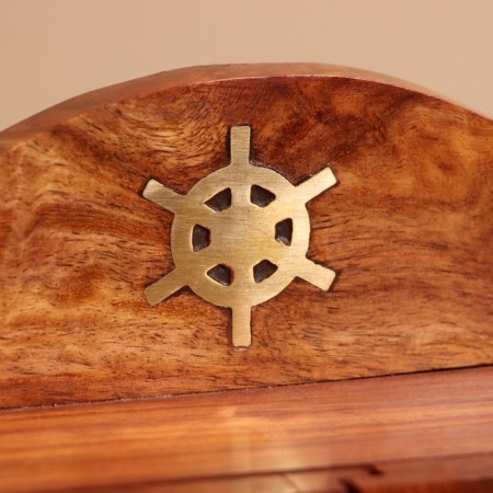 Key of the "Stupe" 18x9x31 cm, a tree shisham-5