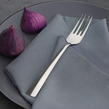 Fork table share Gleen, h = 21 cm, thickness 1.2 mm, silver color