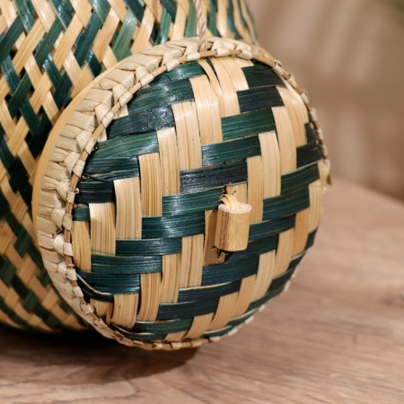VAZ with a lid weaved, from bamboo 15x15x17 cm-4
