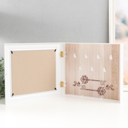 Key closed "House, dear house" 26.5x31.5 cm white-2