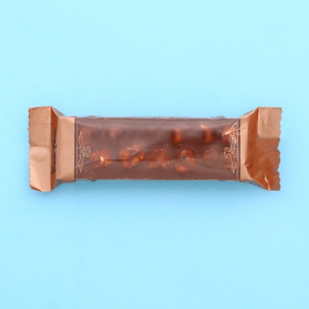 Milk chocolate with a solid hazelnut, 30 g