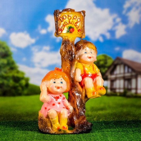 Garden figure "Boy and girl on a tree", 40x31x66cm, mix-3