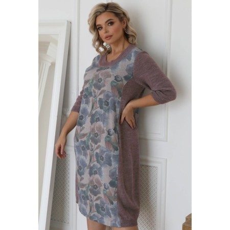 Women's dress, size 52-2