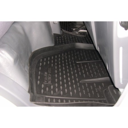 Rugs in the ISUZU NLR85 salon, 2 pcs. (polyurethane)-1