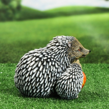 Garden figure "Hedgehog with apple" 18x14x14cm-2