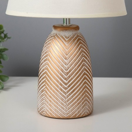 Table lamp "Diana" E14 40W white with a golden patina 22x22x35 cm-3