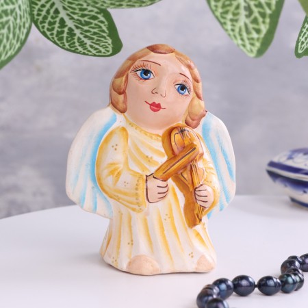 Souvenir "Angel with a violin", 11 cm, Mayolik