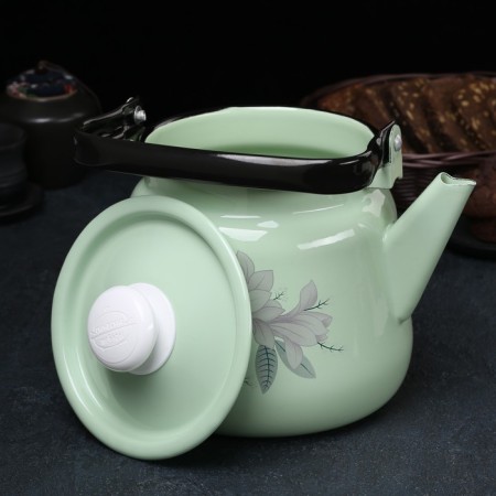 Enamged kettle, 3.5 l, light color-1