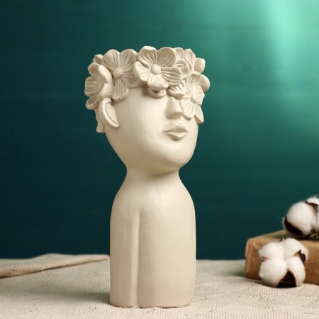 Kashpo - VAZ "Boy with a wreath" Beige, 23*10*12cm-1