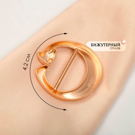A buckle for a scarf "chanterelle" with a ponytail, color matte gold-1