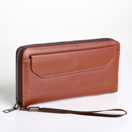 Male purse-clate on a zipper, redhead color