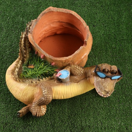 Figure pot "Crocodile with bamboo" 24x21cm-4