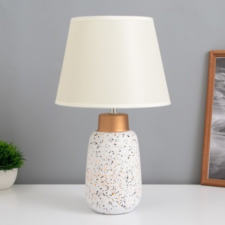 Table lamp "Kiang" 1x40W E14 white/gold 22x22x38cm