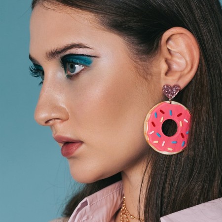 Acryl Earrings "Yummy" Donuts with hearts, pink color in silver-4