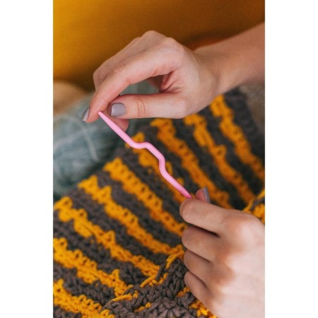 A set of auxiliary knitting needles, d = 3/4/5 mm, 3 pcs, color mix-3