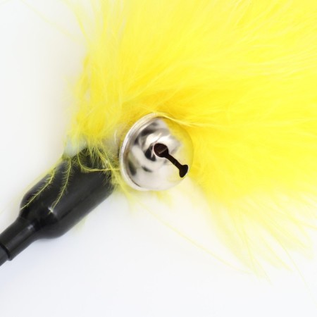 Pushwood teaser with a bell "firefly", yellow-3