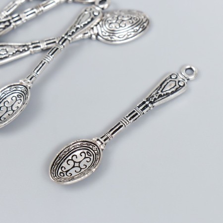 Souvenir wallet metal "openwork spoon" (A40840) 5x1 cm