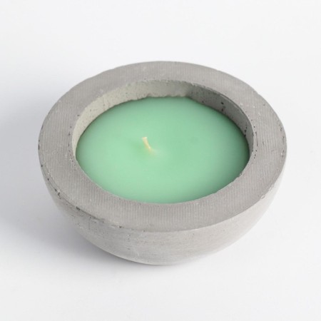 Aromatic candle in concrete "hemisphere", 9x4 cm, green, mint-3