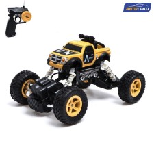 The radio -controlled “Army” jeep works on the battery, the color of the sand