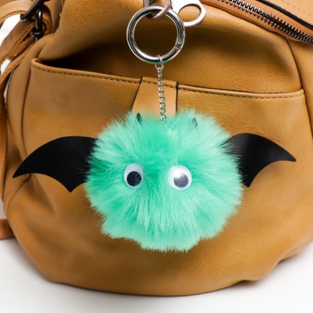 Fluffy on the Ring "bat" bright green 15x19 cm