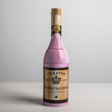 Boxing box in the form of a bottle 