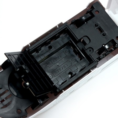 The train is "fast", works from batteries, light and sound, length 65 cm-5