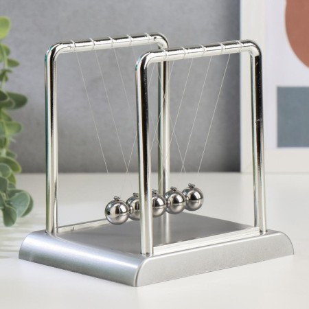 Newtonian Pendulum Silver 14x13.5x11.5 cm-1