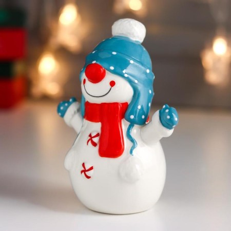 Souvenir Ceramics "Snowman, a hat-ear and red scar" 13.6x7.2x10.9 cm-2