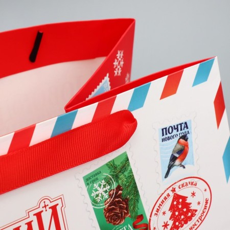 Gift package with a wide bottom "New Year's Post", 25 x 19 x 18 cm, New Year-6