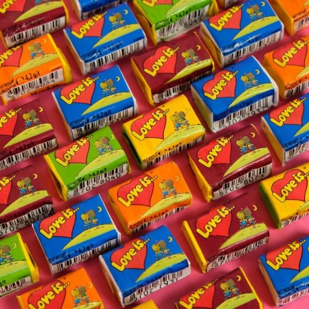 Chewing gum LOVE IS, mix, sphere, 4.2 g-2