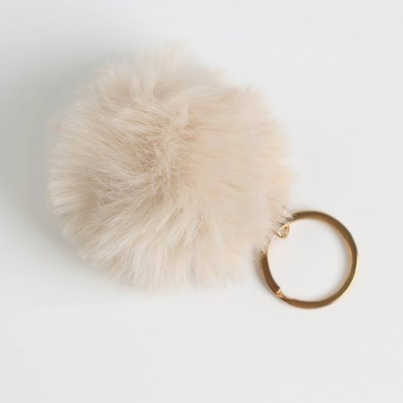 Set "March 8": stand for the phone-ring and keychain-1