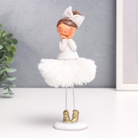 Polystone souvenir "Baby with a large bow and skirt" 17.6x4.8x5 cm