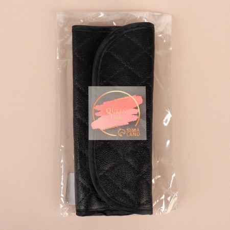 A set of makeup brushes, 7 items, a cover on a button, black color-8