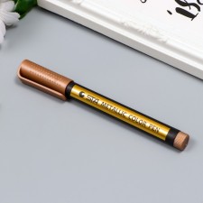Marker for decorating wax prints 