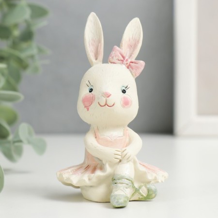 Polystone souvenir "Little bunny-ballerina, warm-up" 8x5x5.5 cm
